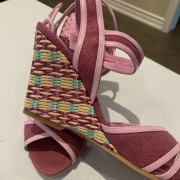 NEW - FIORUCCI Shoes - size 37 - Picture 2 of 3